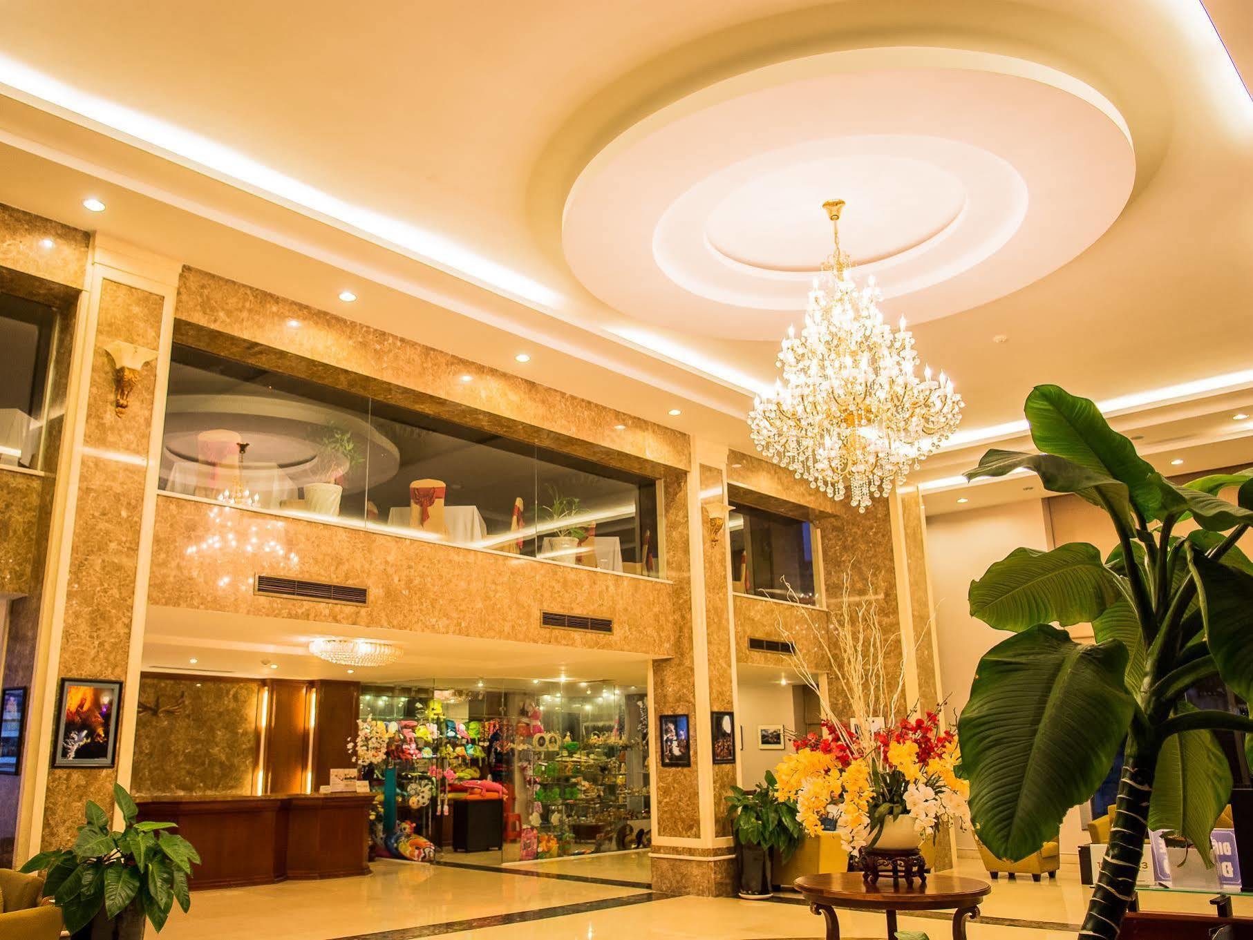 Muong Thanh Vung Tau Hotel Exterior photo